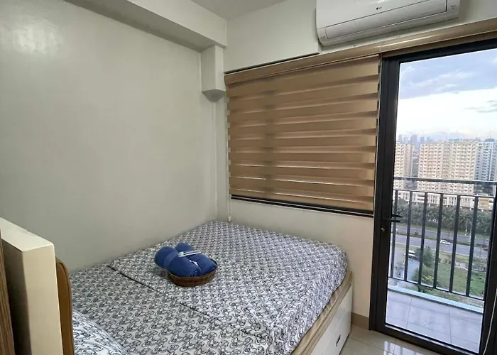 Cozy Unit * Manila